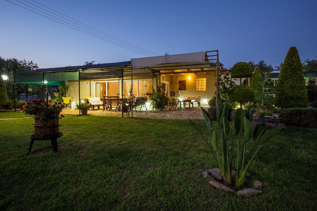 Olives House Villa Vromonérion Exterior foto
